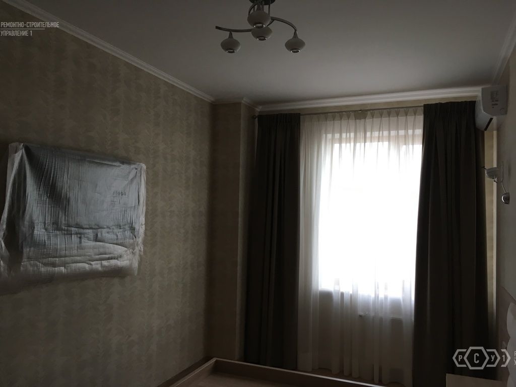 review person photo