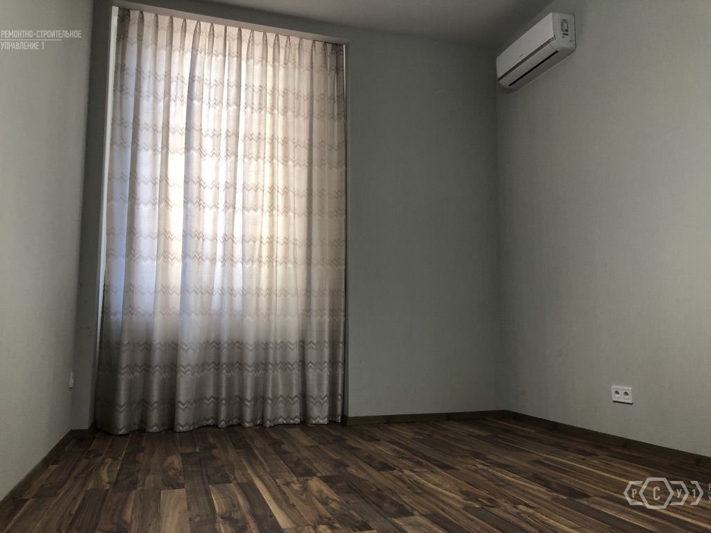 review person photo