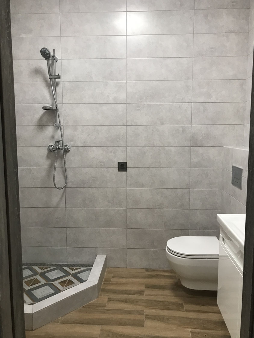 review person photo