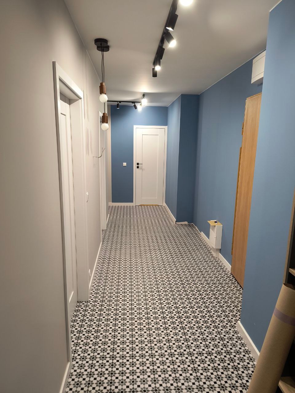 project small image