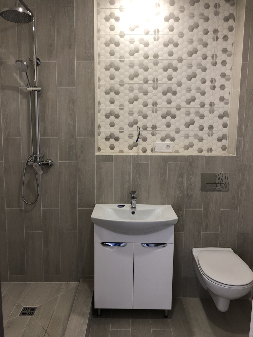review person photo