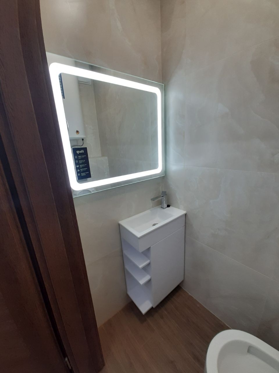 project small image