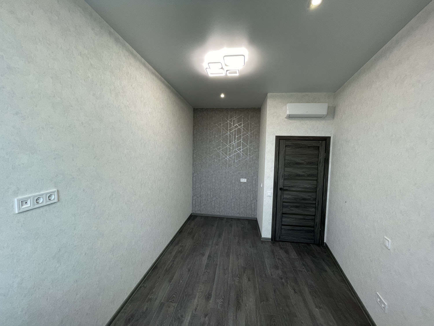 project small image