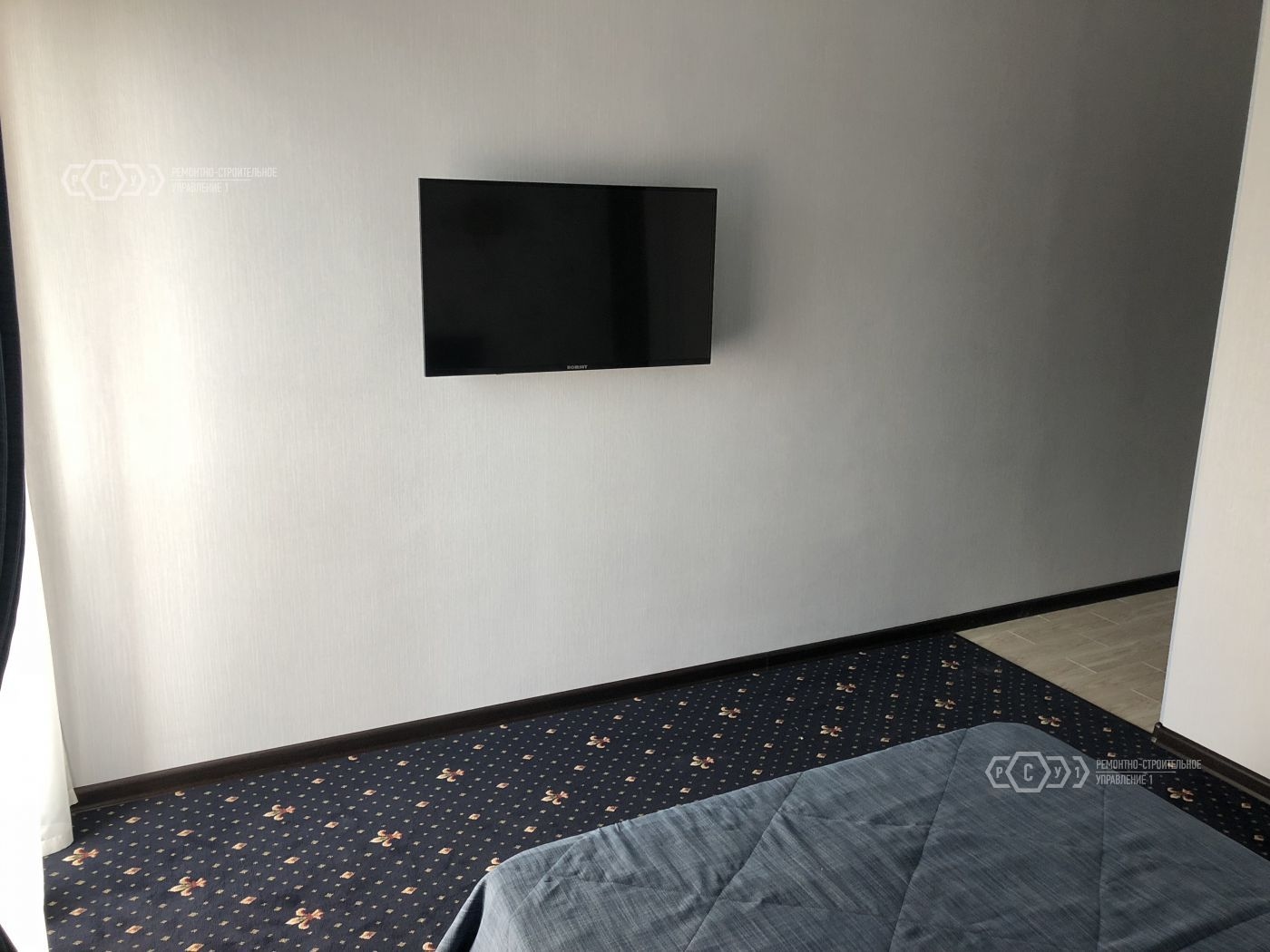 review person photo