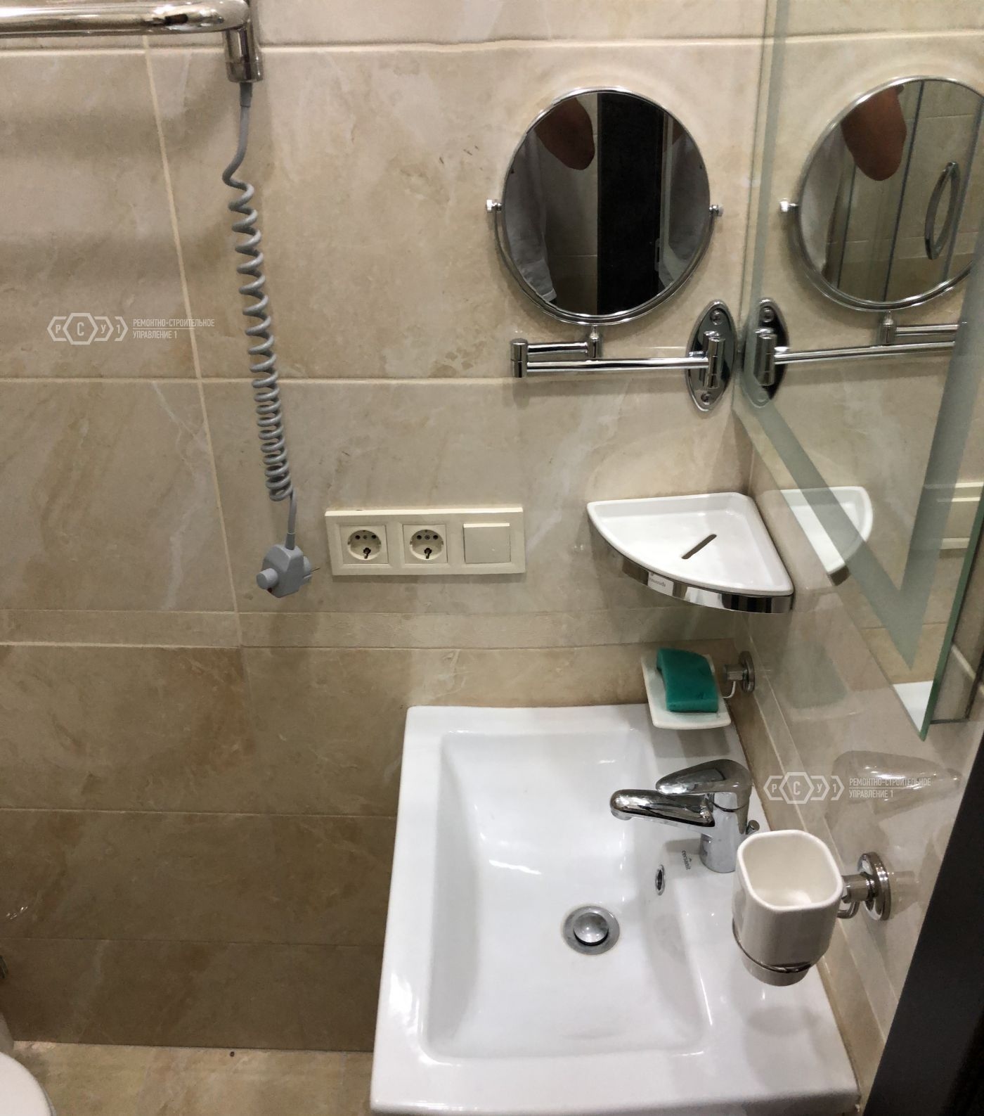 review person photo