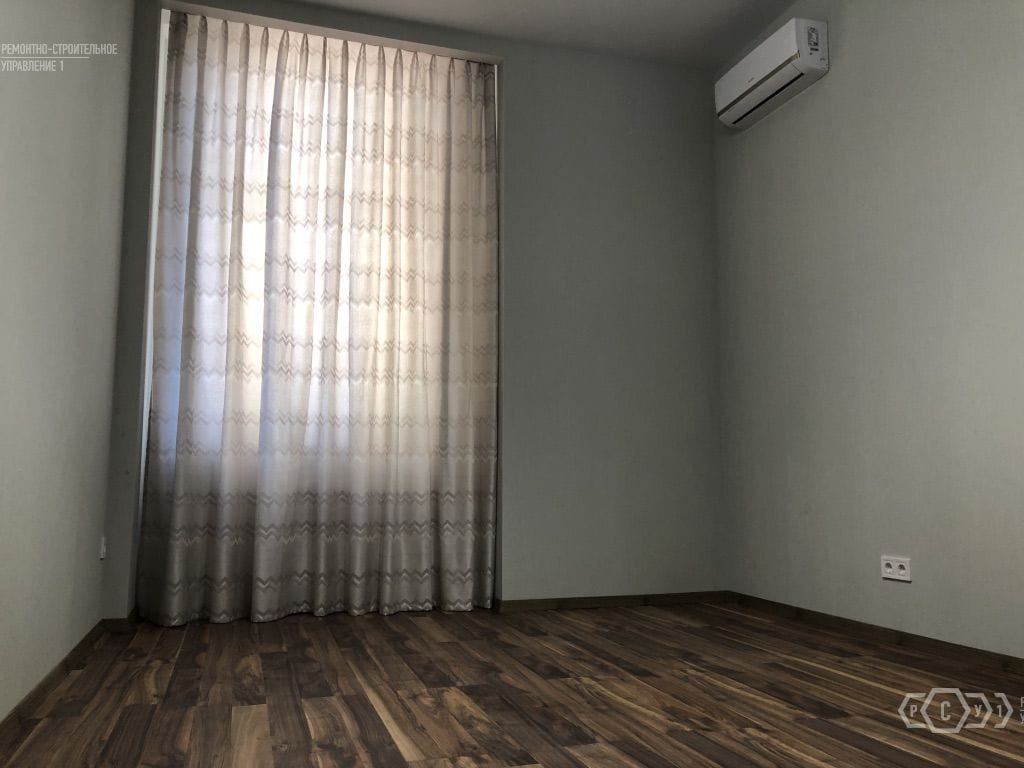 review person photo