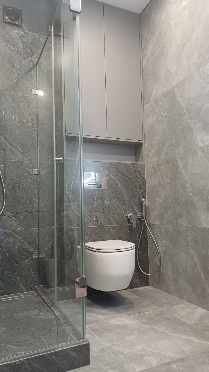 review person photo