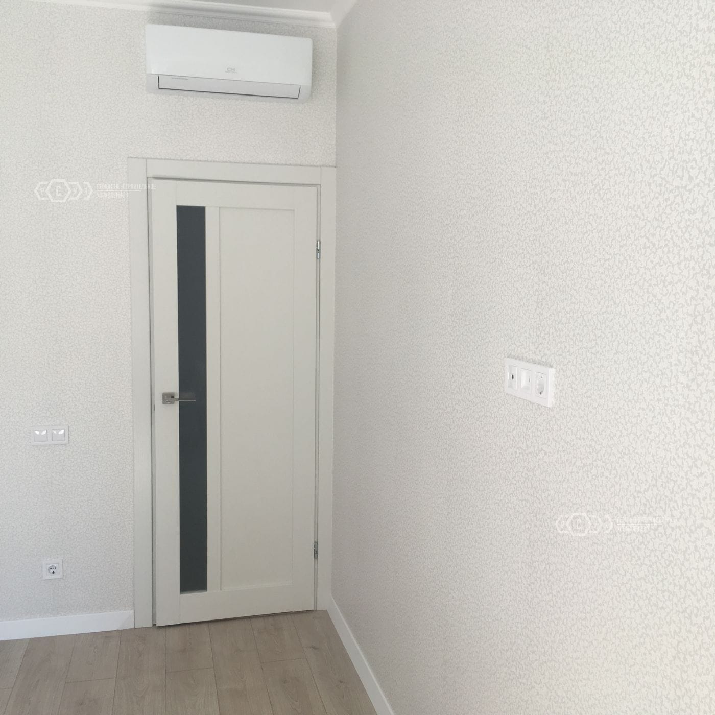 review person photo