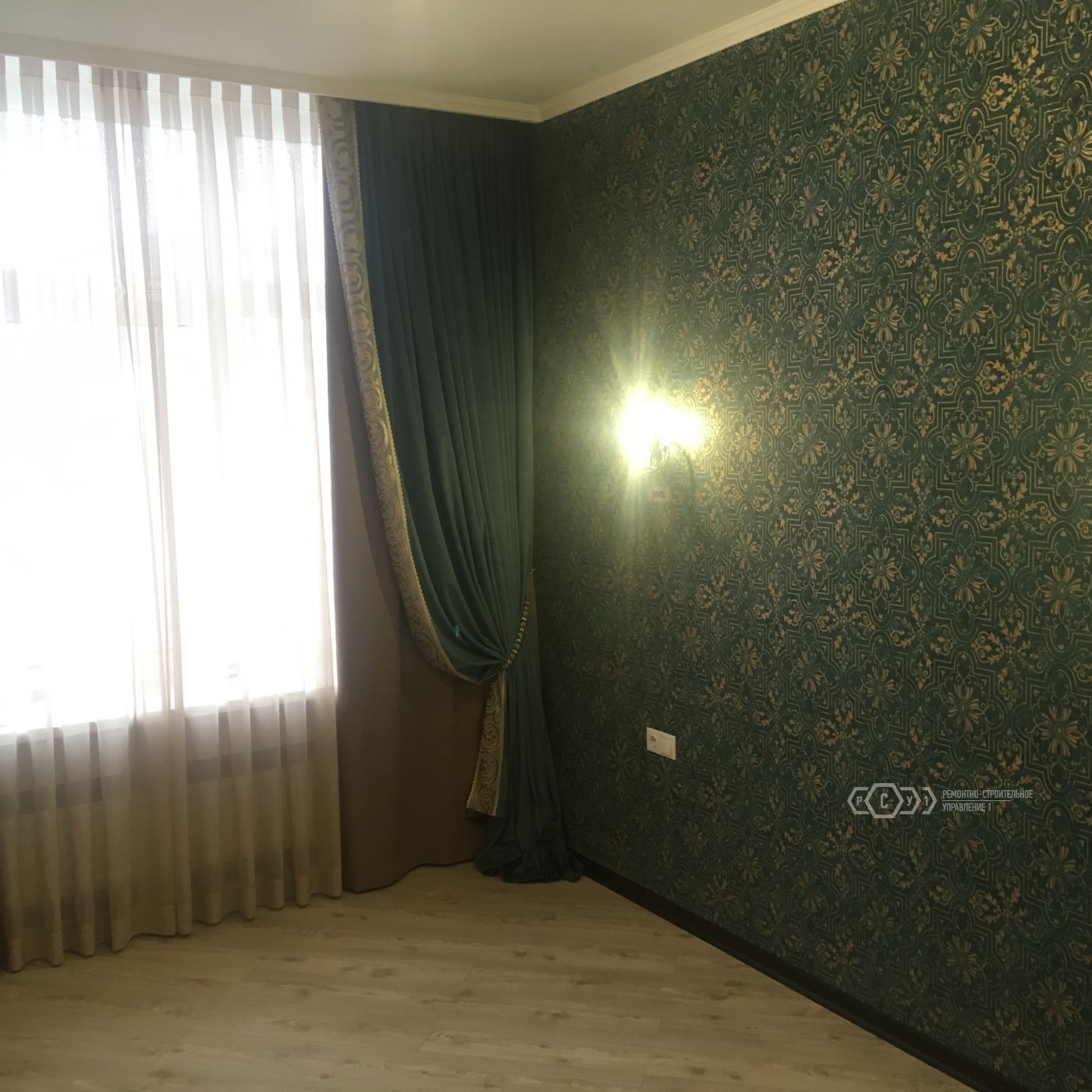 project small image
