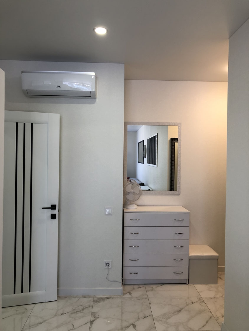 review person photo