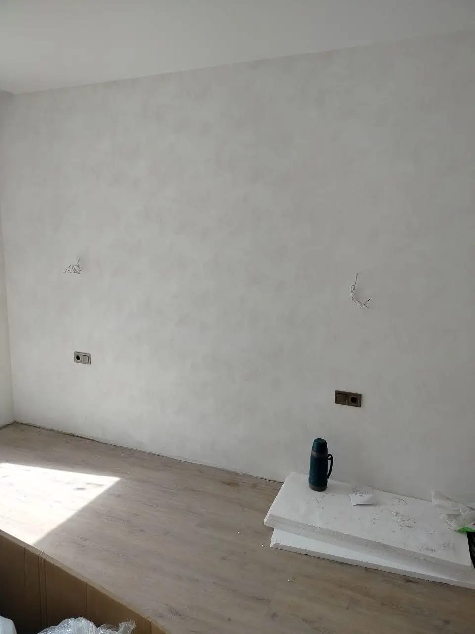 project small image